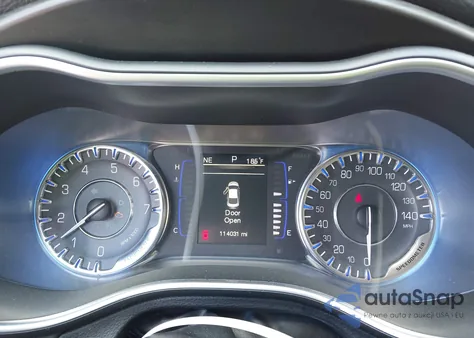 2015 Chrysler 200 Limited z USA, uszkodzony, nr VIN 1C3CCCAB0FN642546